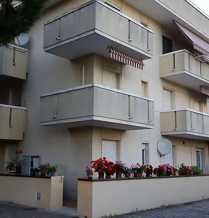 Cristina' S Flat * Мизано-Адриатико